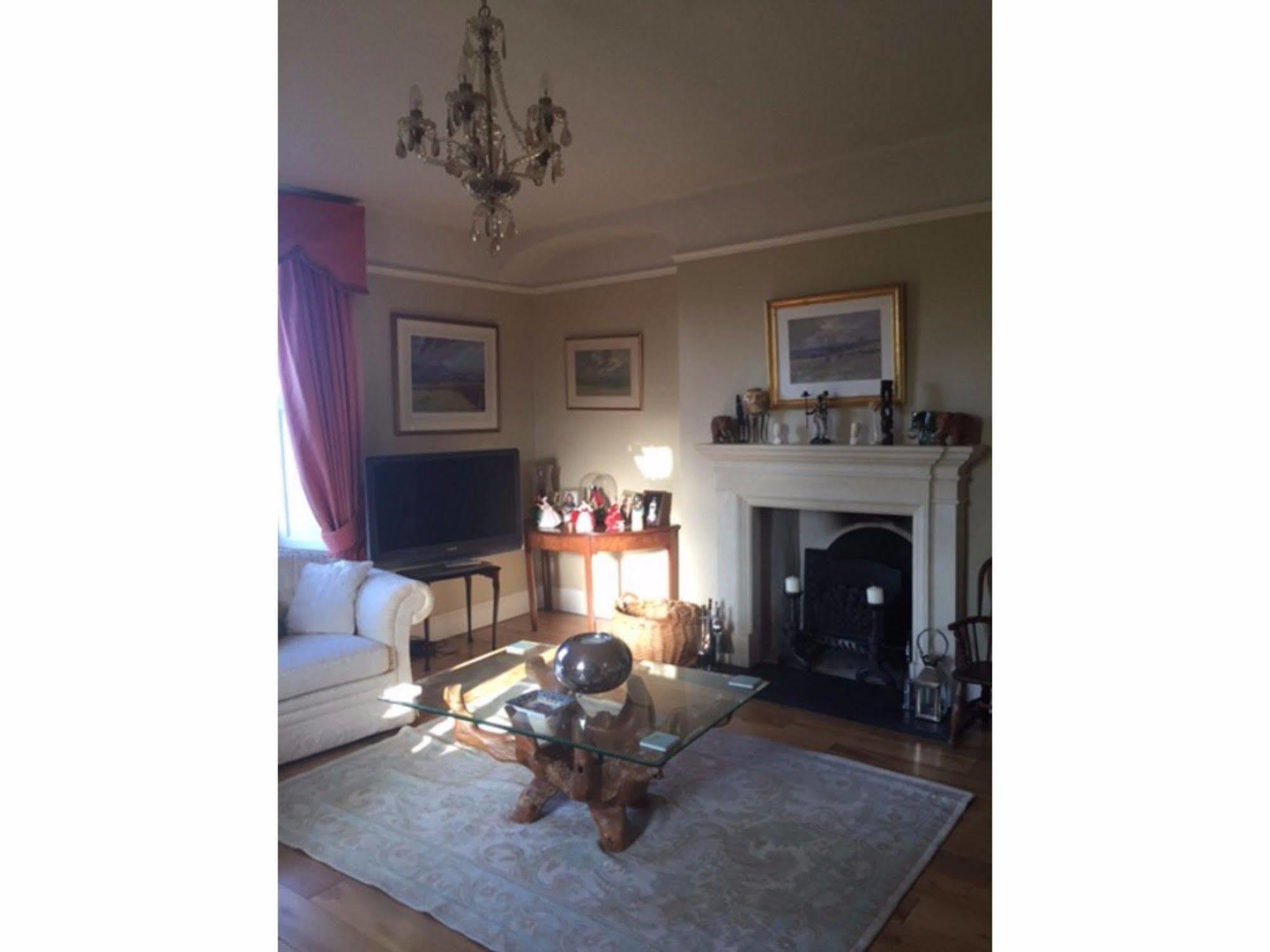 Cary Fitzpaine House Bed & Breakfast Babcary Екстериор снимка