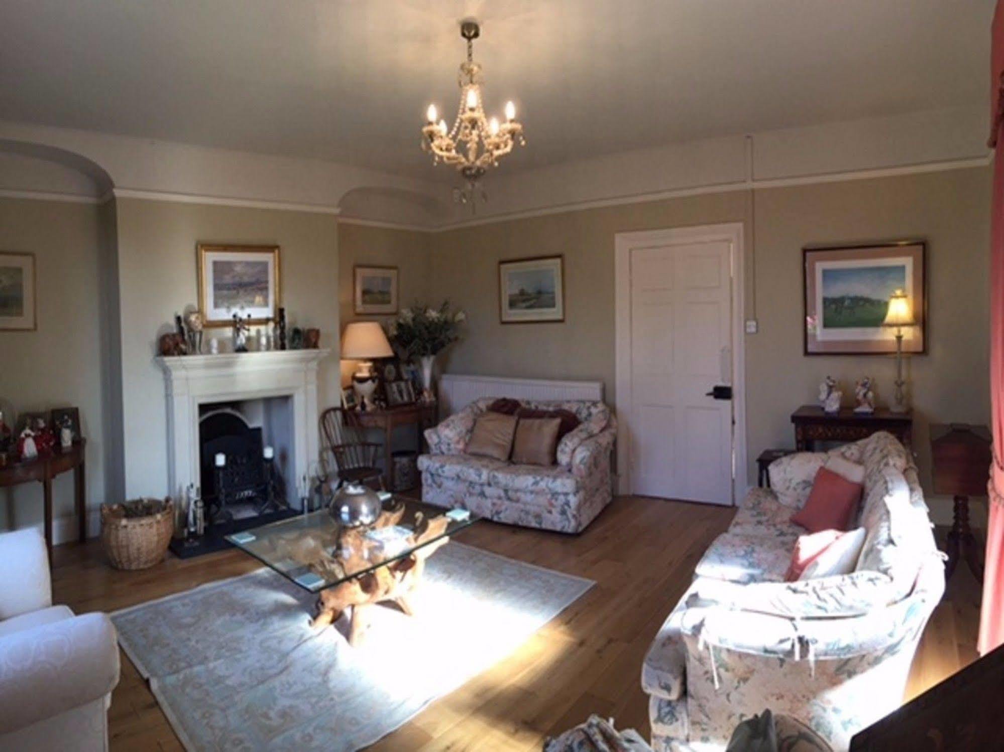Cary Fitzpaine House Bed & Breakfast Babcary Екстериор снимка